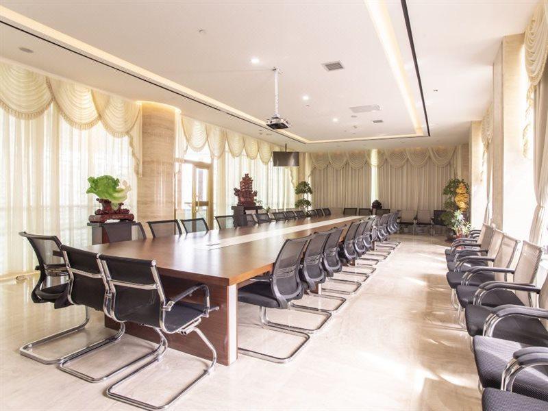Metropolo Jin Jiang Hotels Turpan Administrative The Heart Of Pai المظهر الخارجي الصورة